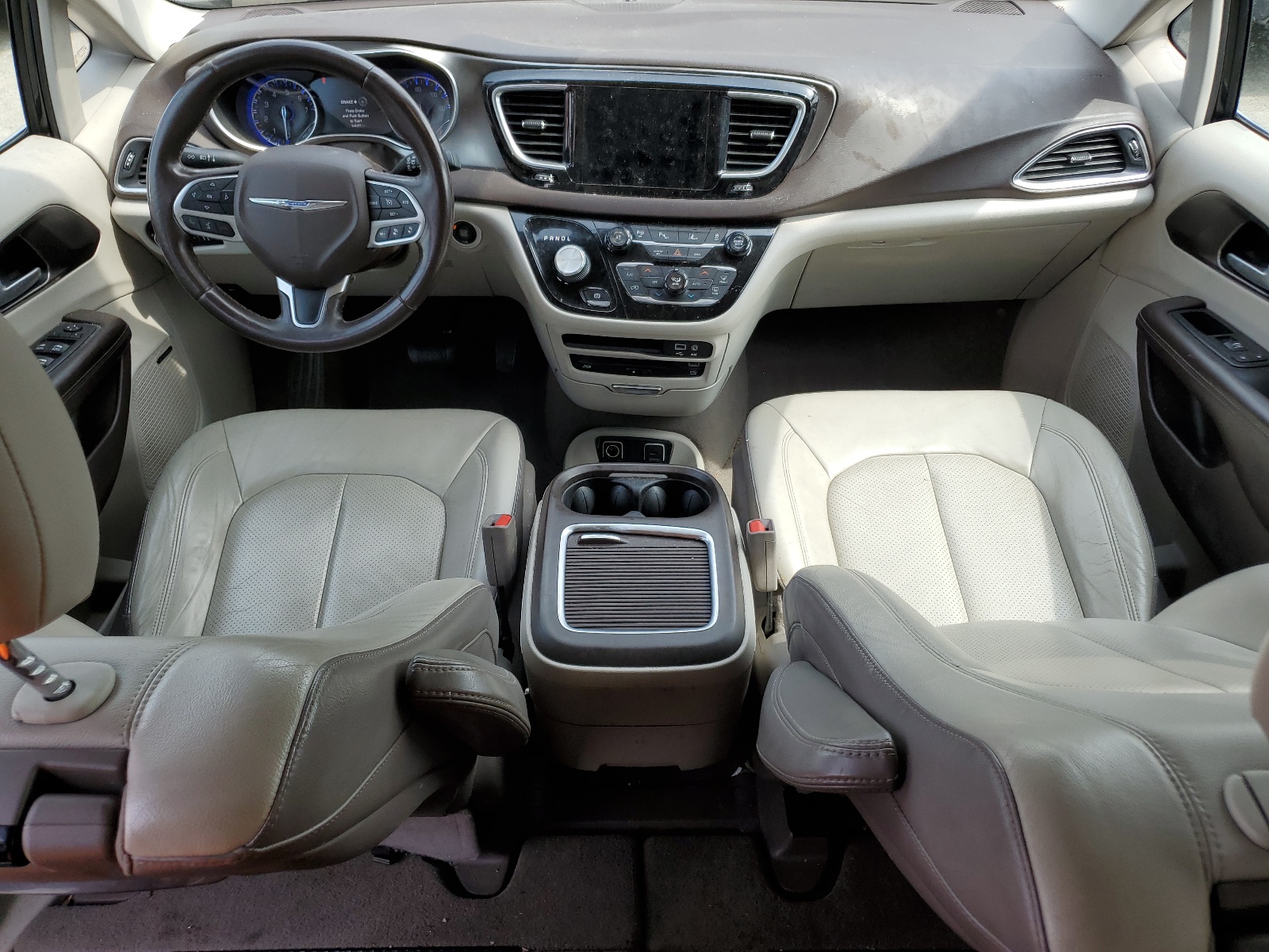 2C4RC1EG0HR608368 2017 Chrysler Pacifica Touring L Plus