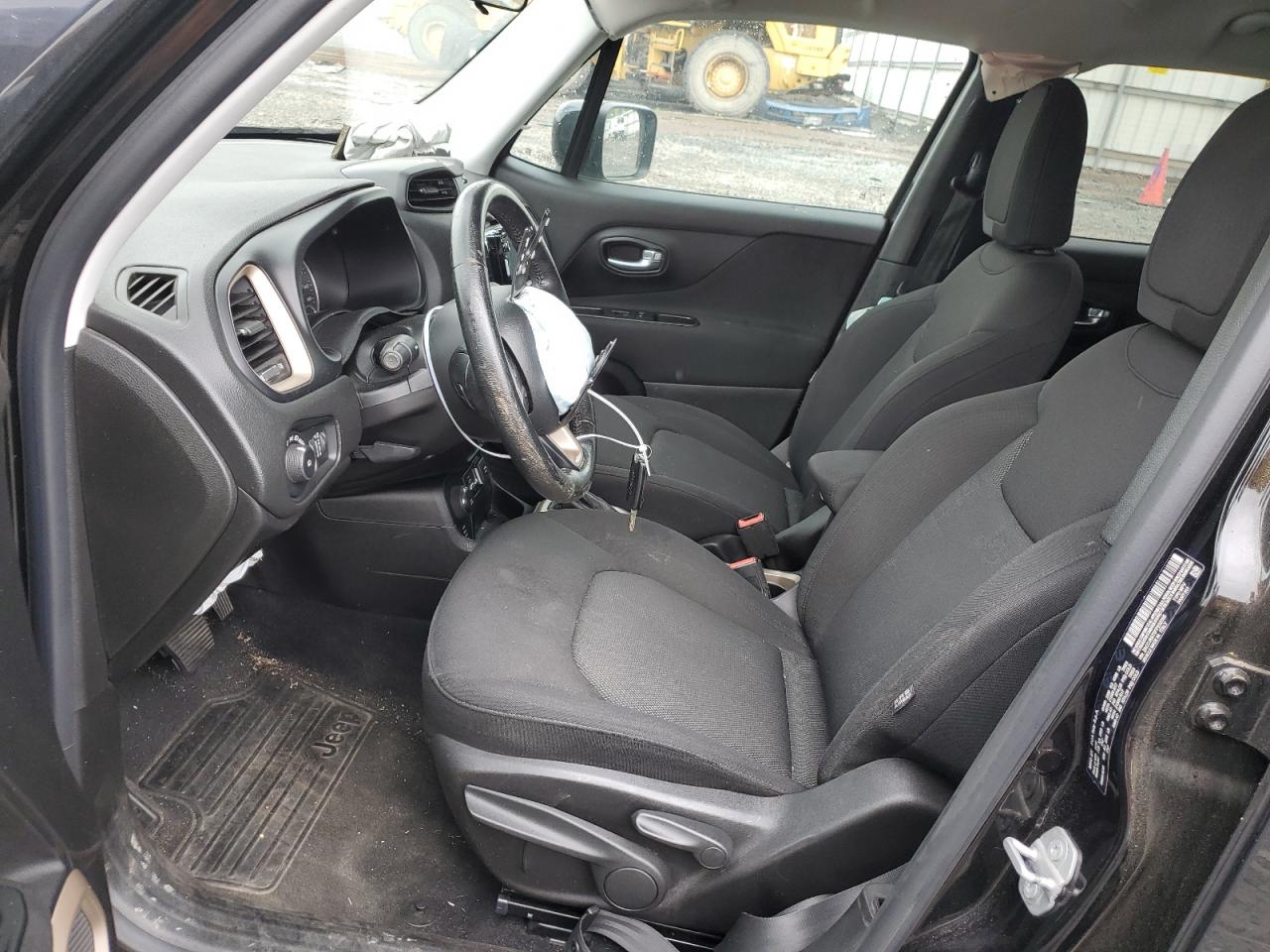 2015 Jeep Renegade Latitude VIN: ZACCJBBT6FPB30395 Lot: 52815974