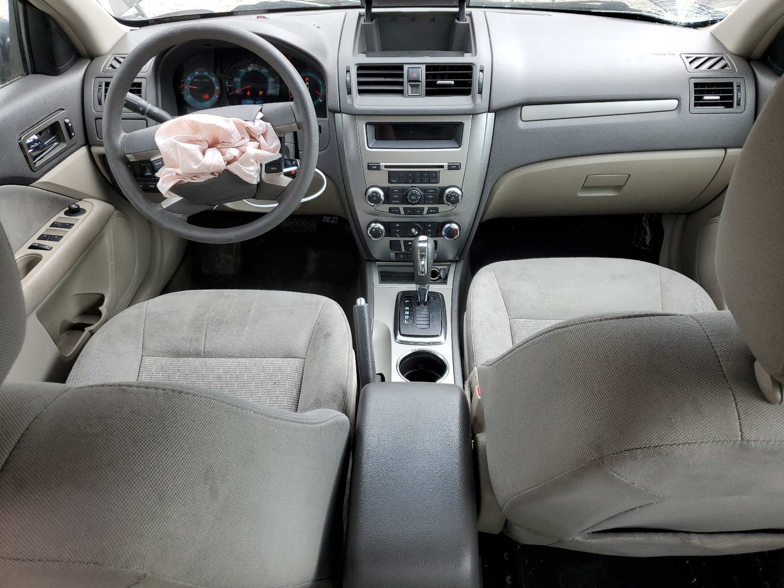 3FAHP0HA8AR155494 2010 Ford Fusion Se