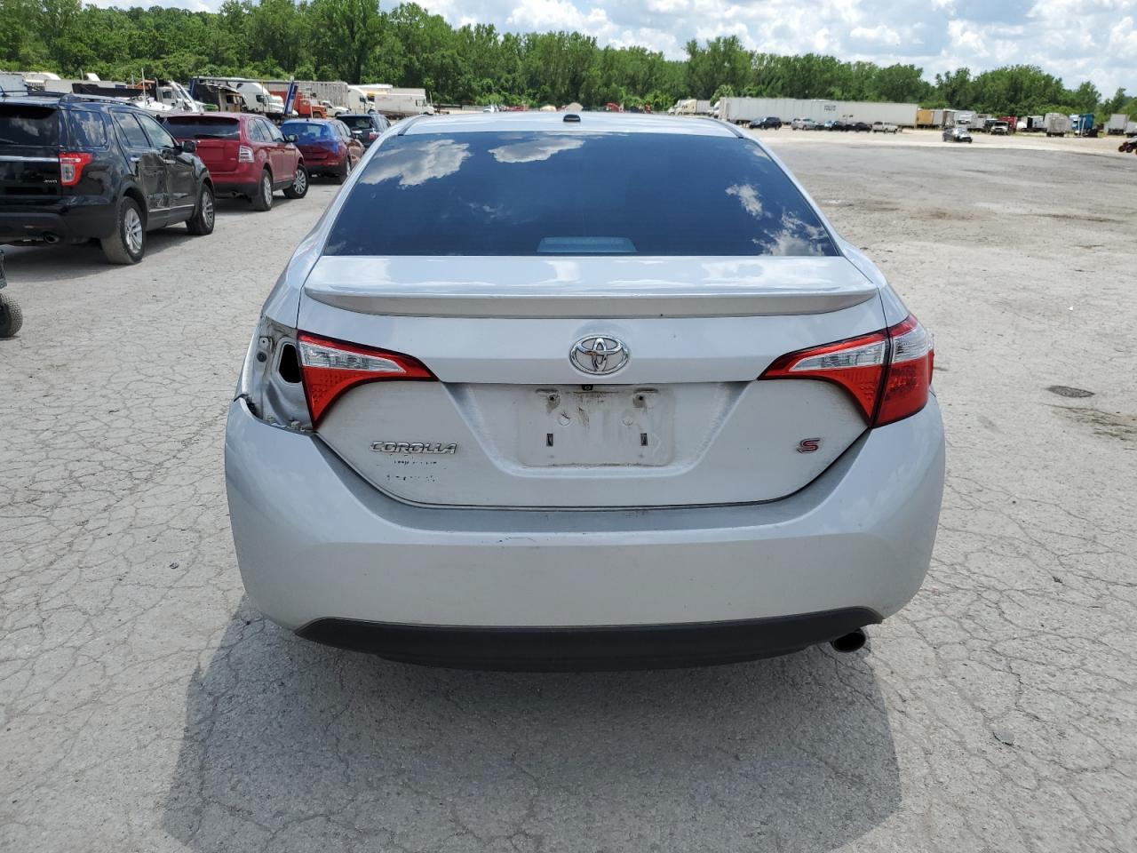 2015 Toyota Corolla L VIN: 5YFBURHE9FP278363 Lot: 55558204