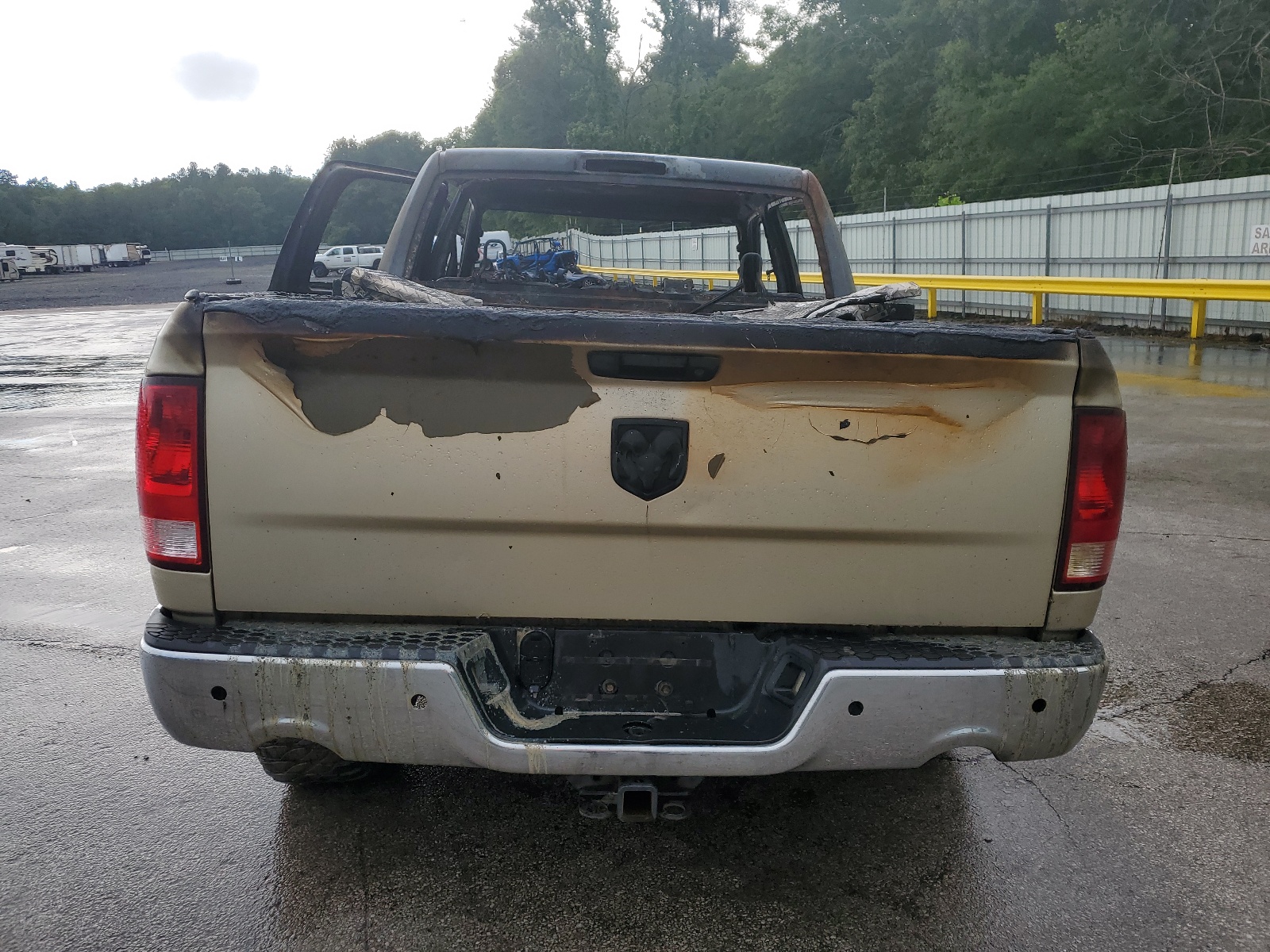 1D7RV1CT6BS573101 2011 Dodge Ram 1500