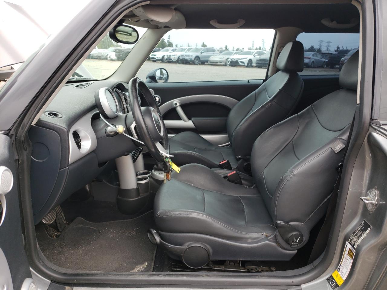 2005 Mini Cooper S VIN: WMWRE33515TG98108 Lot: 56161734