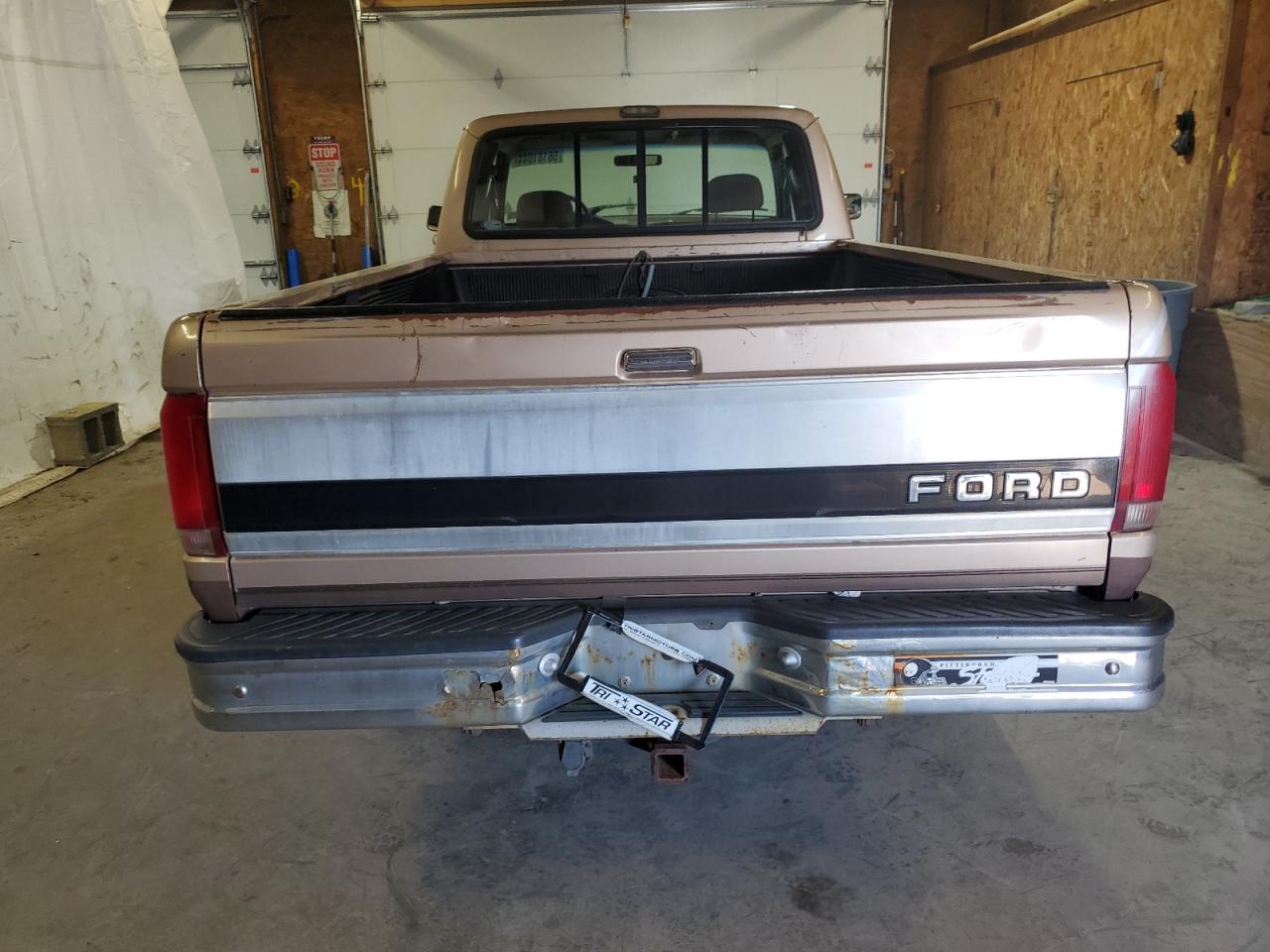 1993 Ford F150 VIN: 1FTEX15NXPKB04599 Lot: 56181044