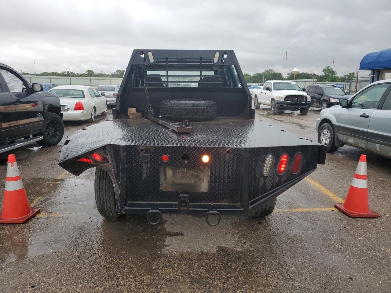 1992 Ford F350 VIN: 2FTJW36M4NCA99095 Lot: 56863224