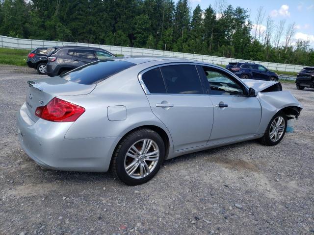  INFINITI G37 2013 Сріблястий