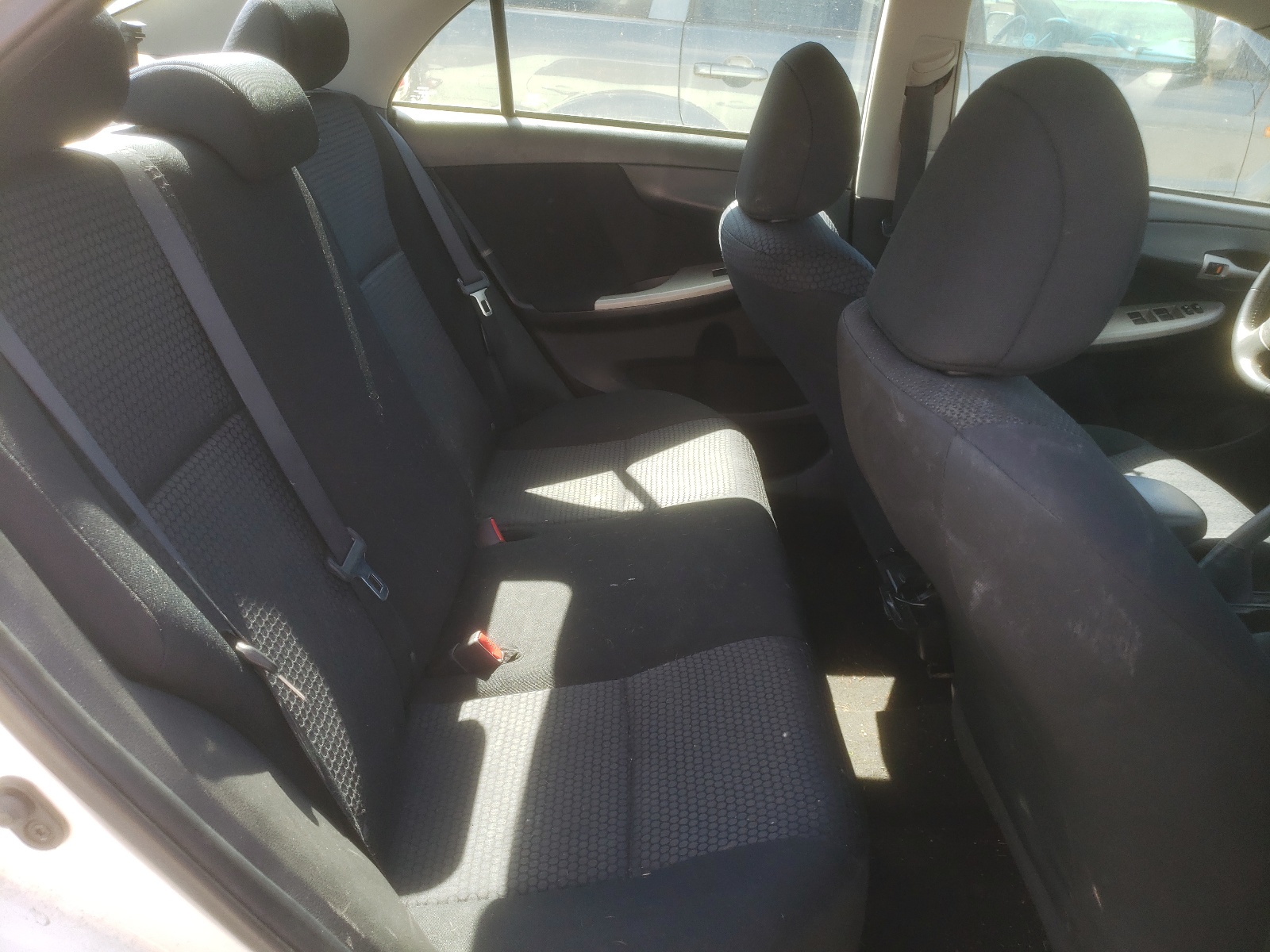 1NXBE4EE2AZ285070 2010 Toyota Corolla Xrs