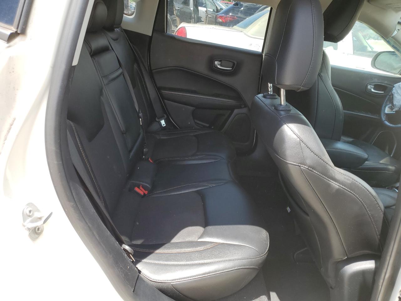 2018 Jeep Compass Latitude VIN: 3C4NJDBB5JT256454 Lot: 56428784