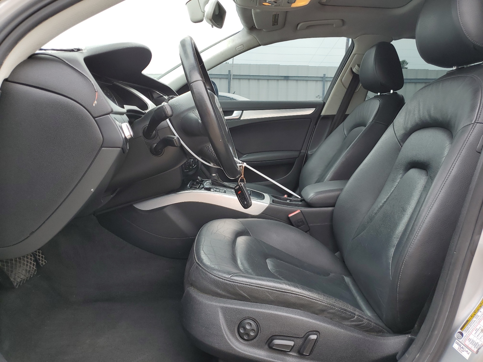 WAUAFAFL0CN017380 2012 Audi A4 Premium