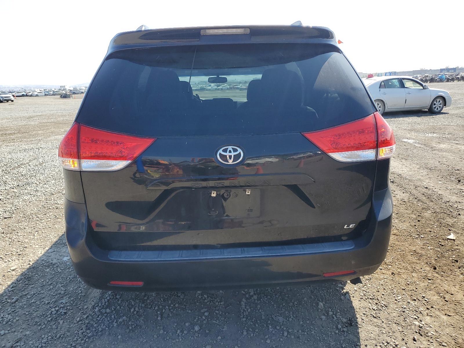 2014 Toyota Sienna Le vin: 5TDKK3DC5ES480601