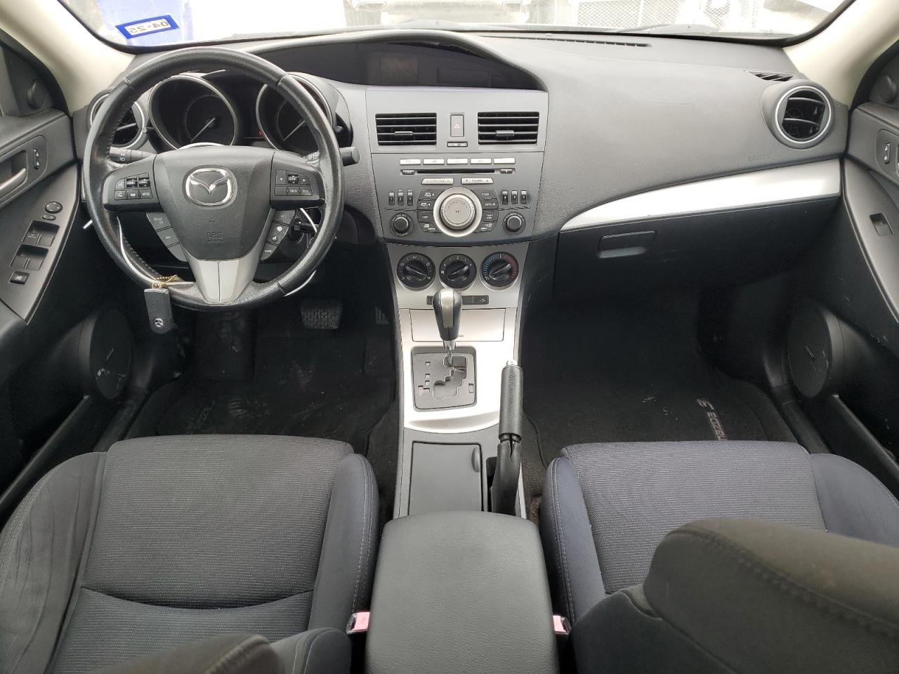 2011 Mazda 3 S VIN: JM1BL1U57B1420069 Lot: 55907004