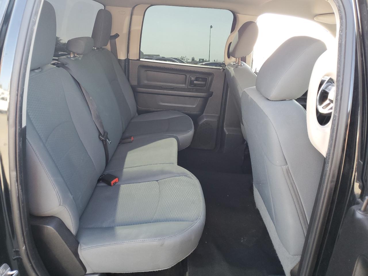 2015 Ram 1500 St VIN: 1C6RR7KT3FS573153 Lot: 55910914