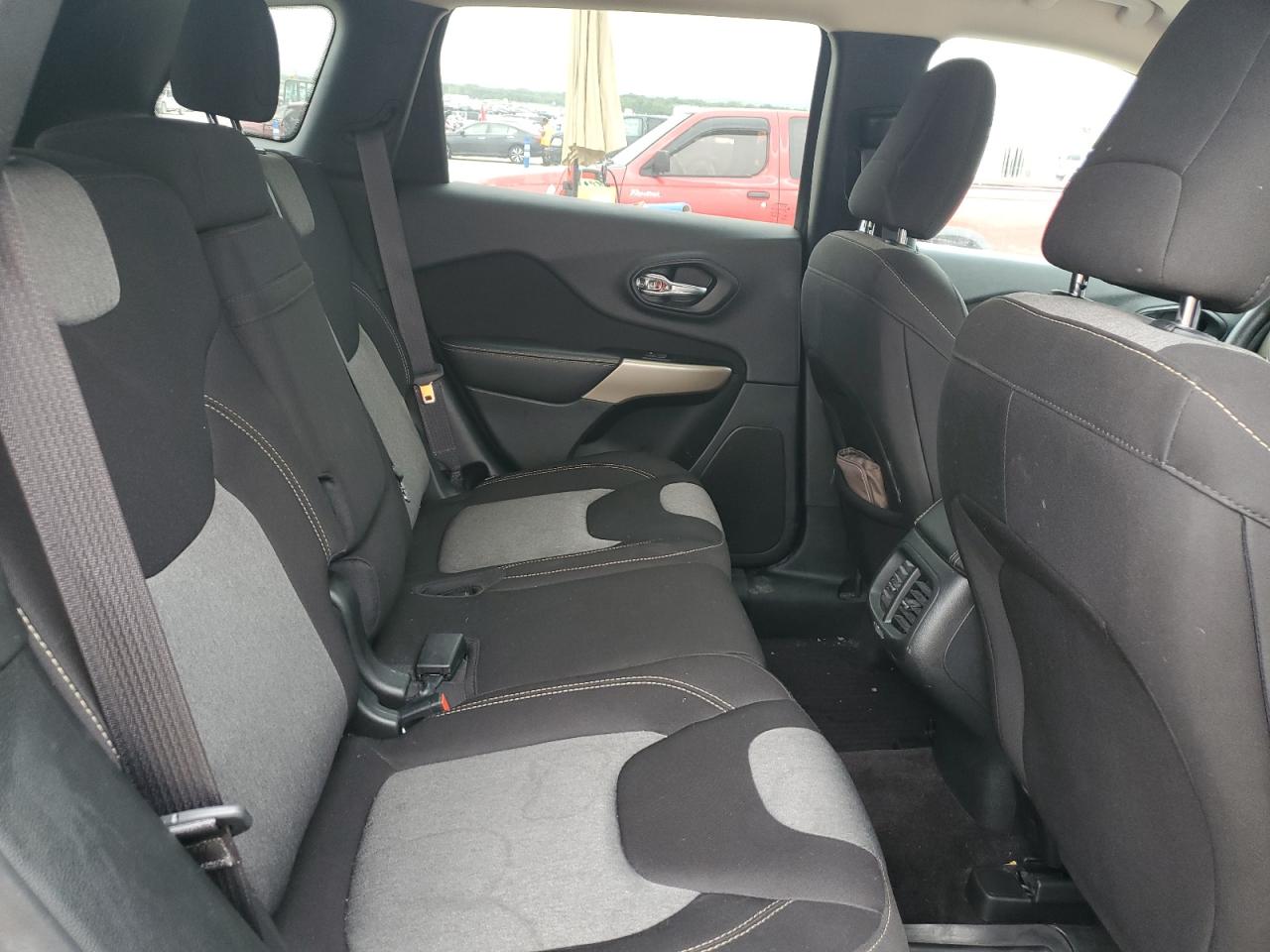 2017 Jeep Cherokee Sport VIN: 1C4PJLAB6HW617201 Lot: 54244284