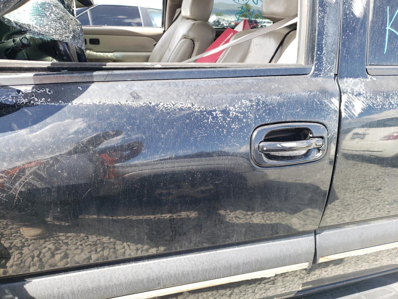 2003 Chevrolet Tahoe - Image 7