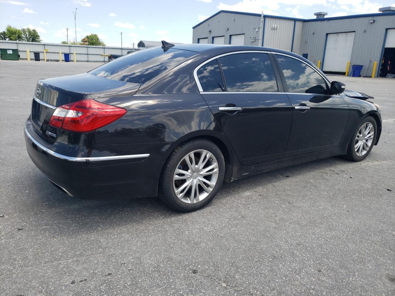 2014 Hyundai Genesis 3.8L VIN: KMHGC4DD7EU264502 Lot: 56059294