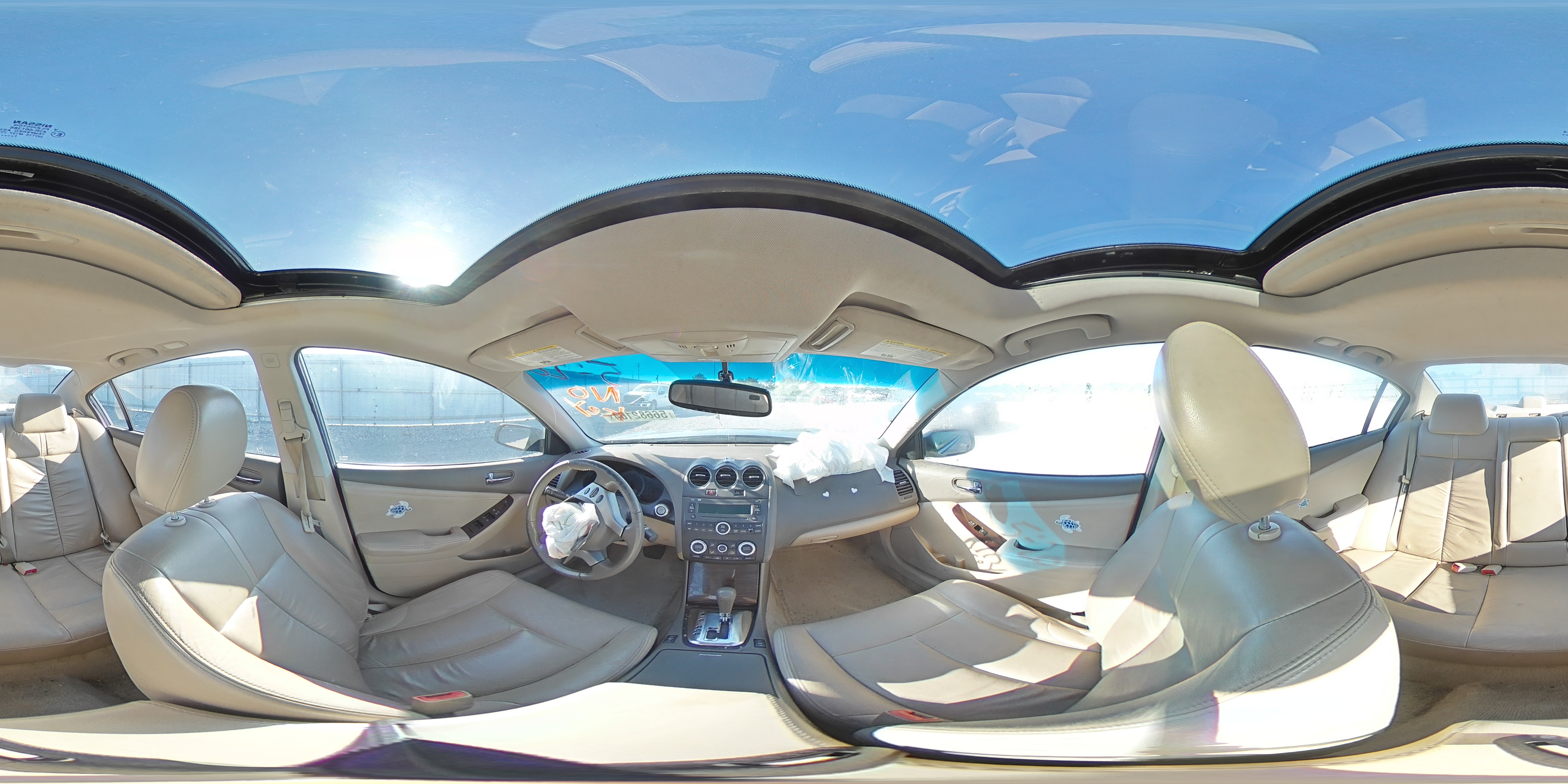 2012 Nissan Altima - Image 13