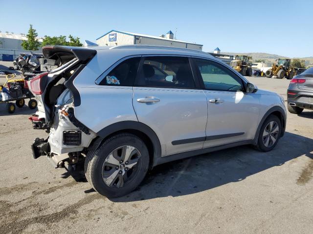  KIA NIRO 2017 Сріблястий