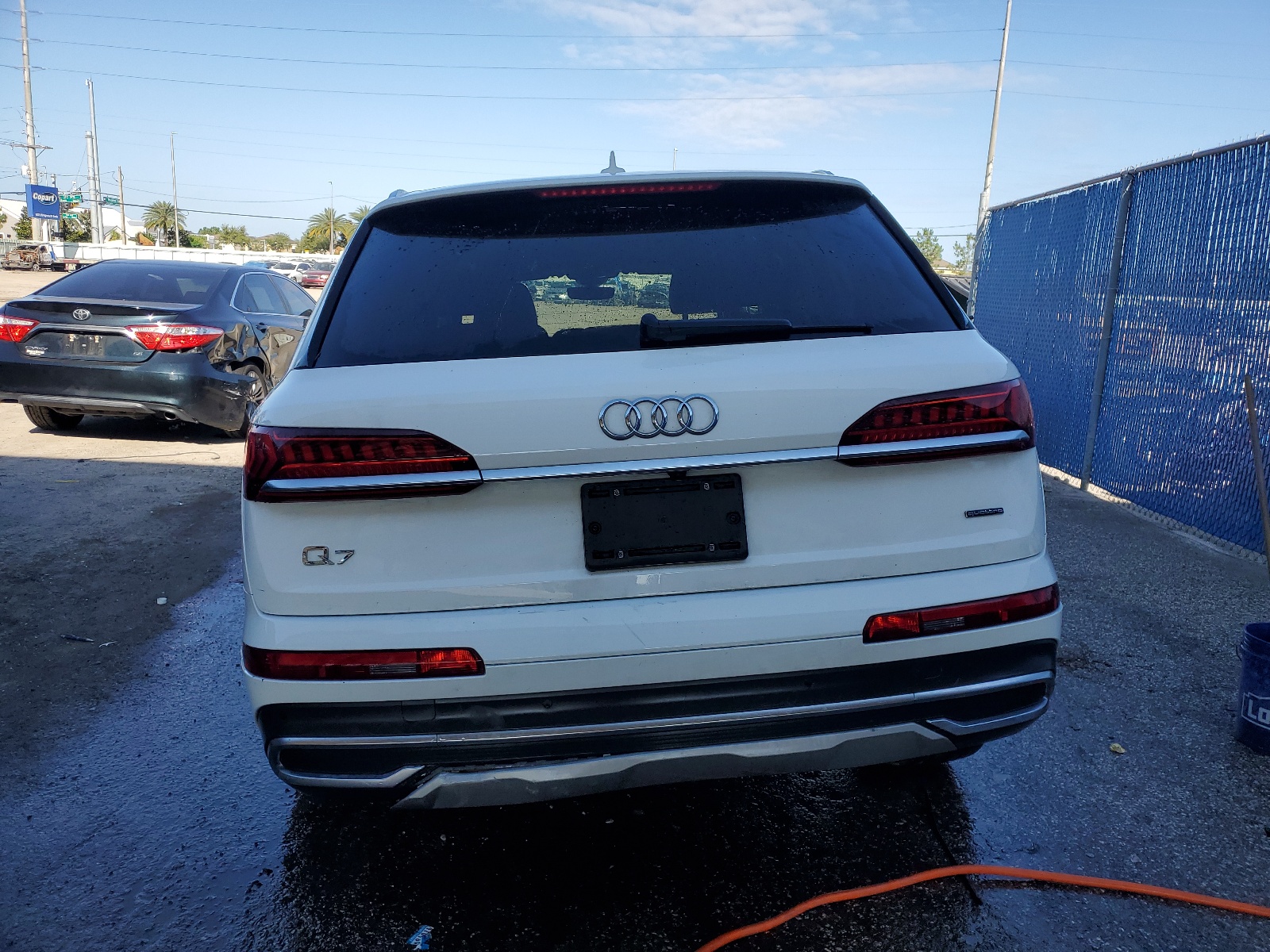 WA1LJAF73MD031837 2021 Audi Q7 Premium Plus