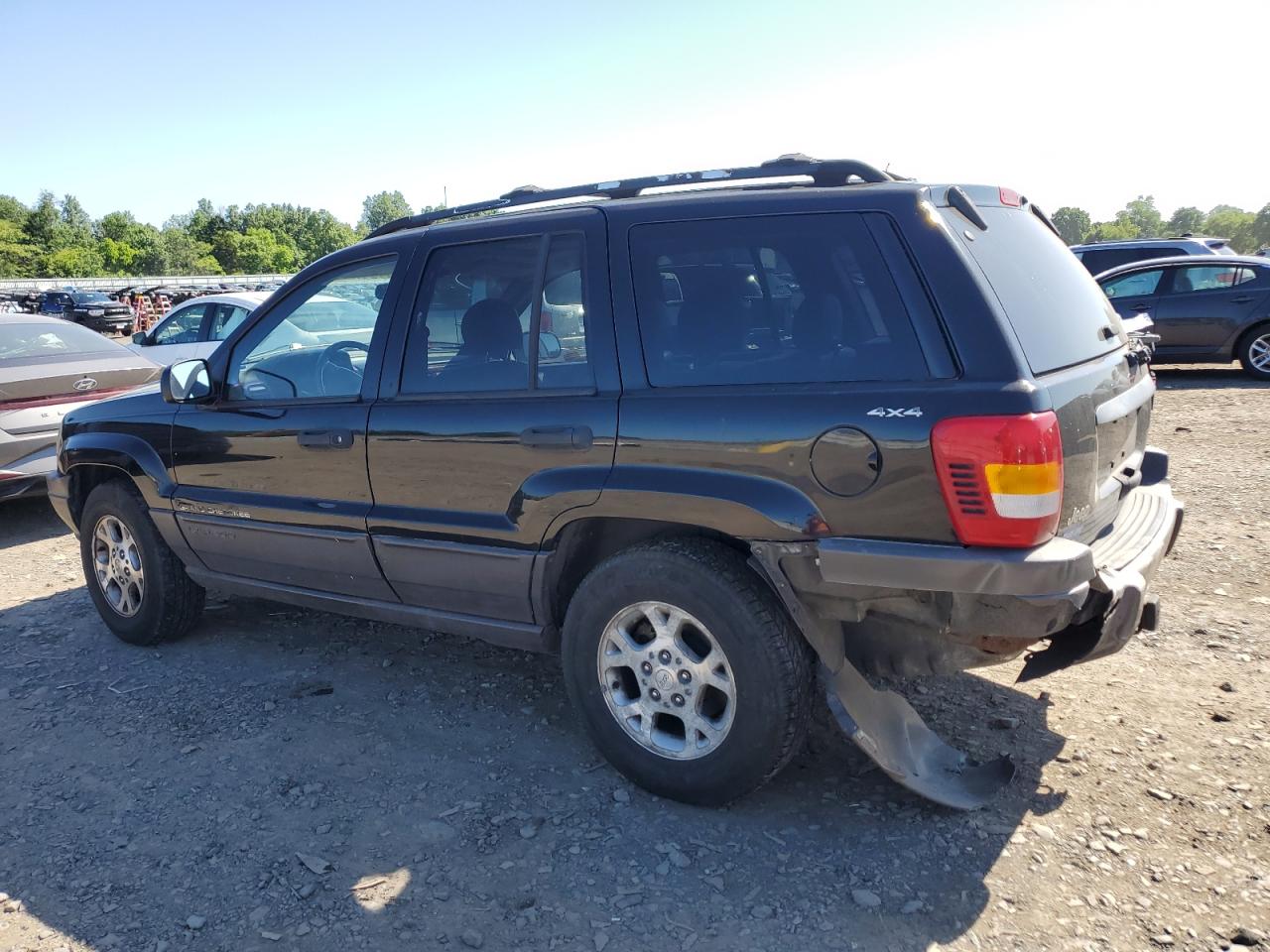 2000 Jeep Grand Cherokee - Image 2