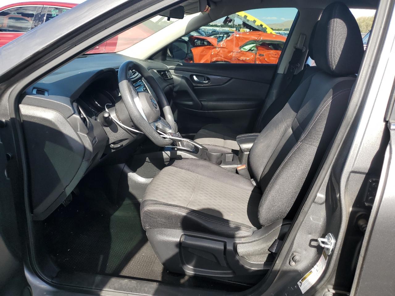 2017 Nissan Rogue - Image 7
