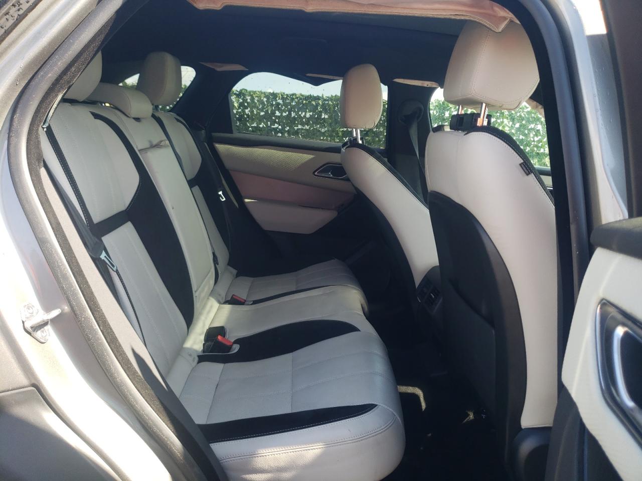 2020 Land Rover Range Rover - Image 10
