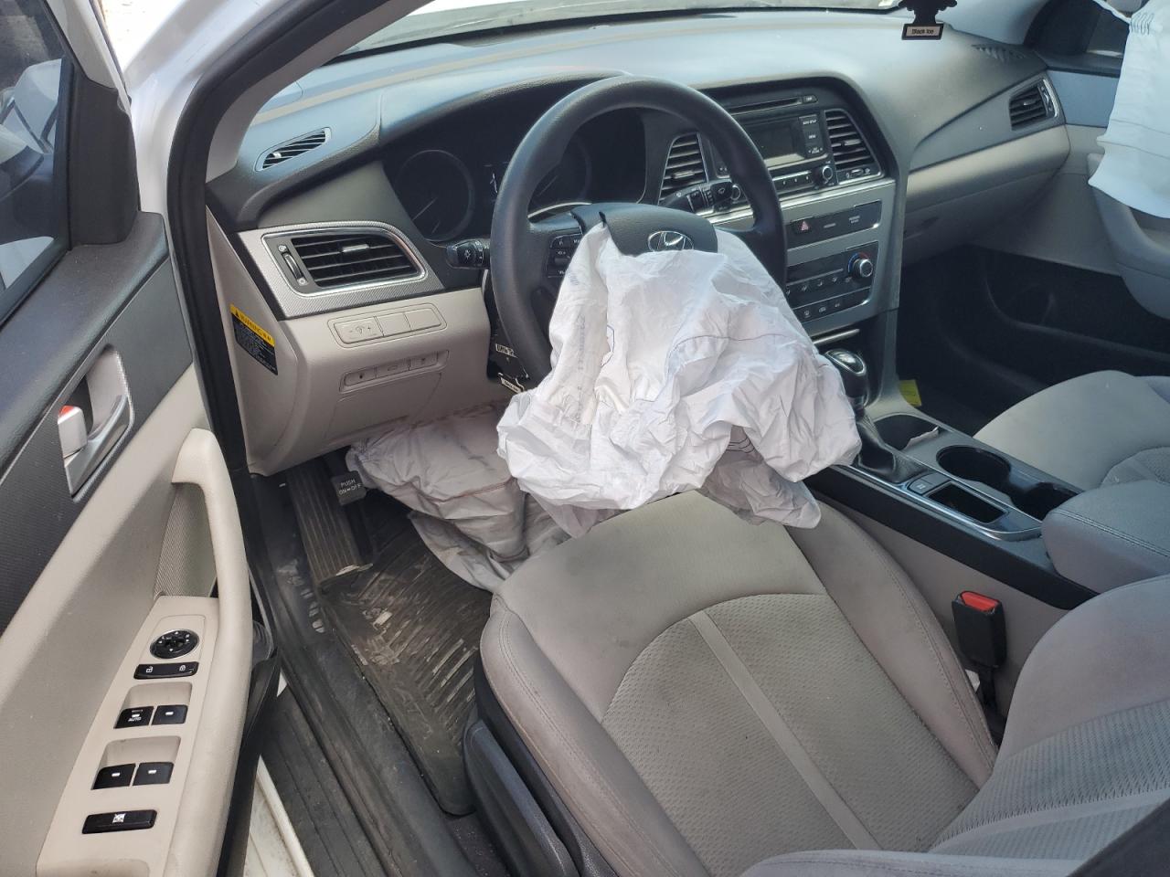 2017 Hyundai Sonata Se VIN: 5NPE24AF8HH586617 Lot: 54582774