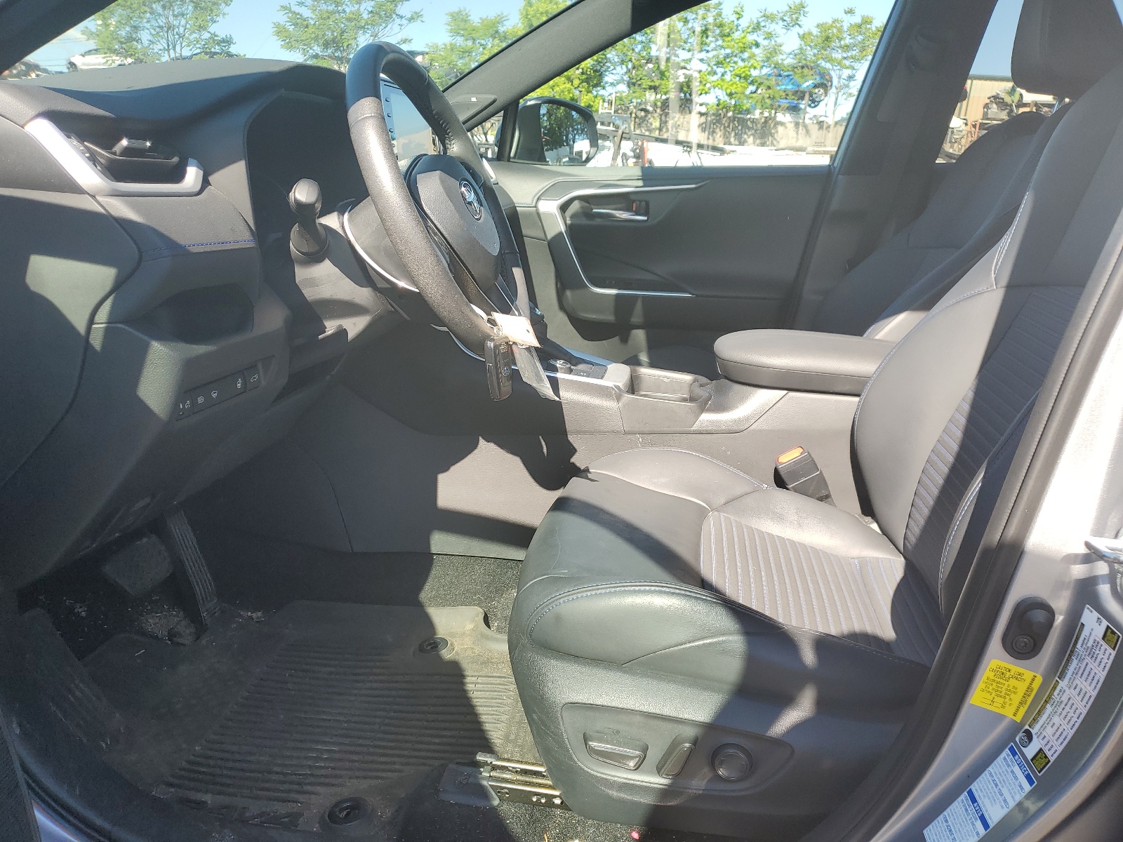 4T3E6RFV1MU038897 2021 Toyota Rav4 Xse