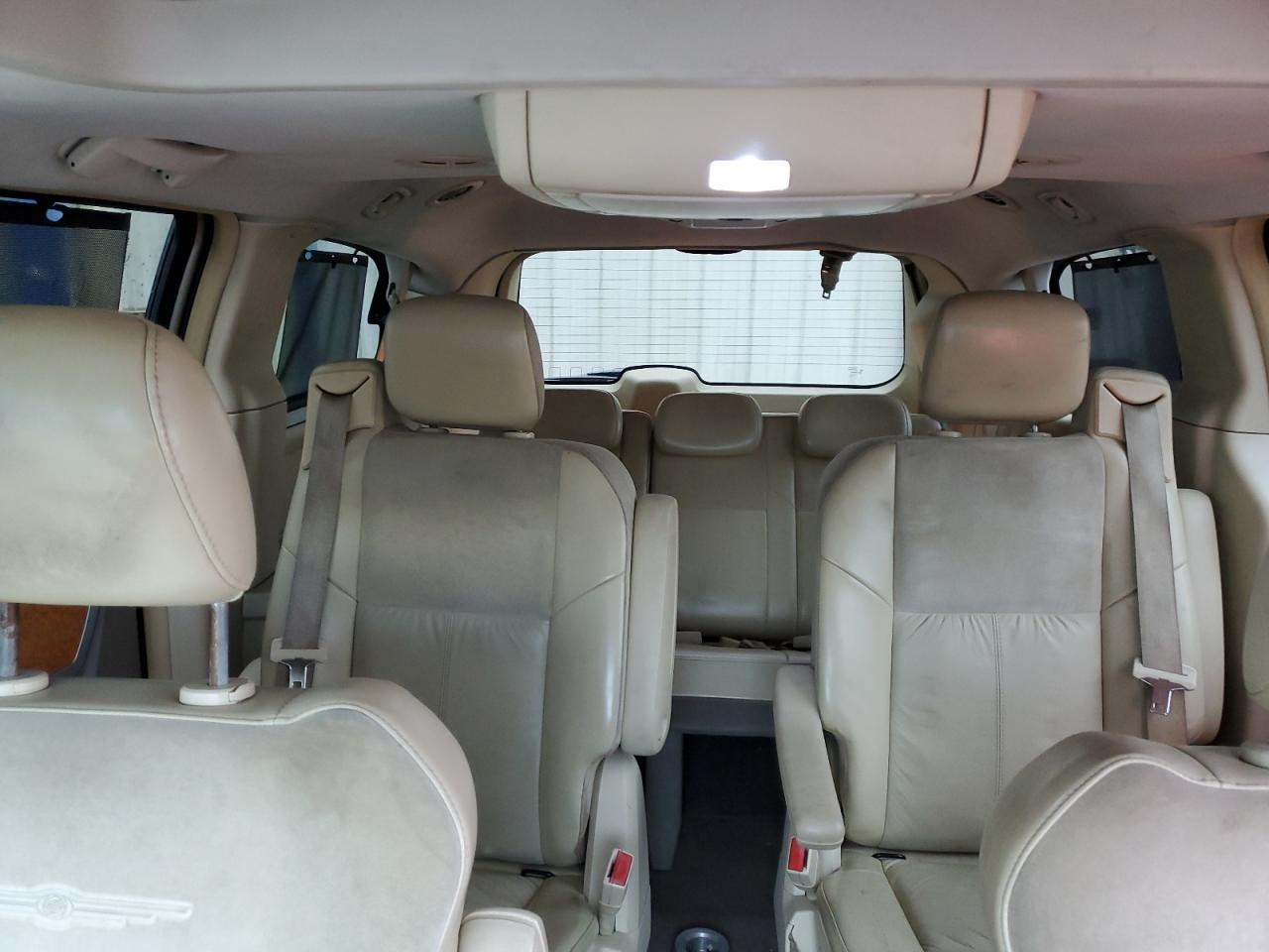 2008 Chrysler Town & Country Limited VIN: 2A8HR64X98R149388 Lot: 56128374