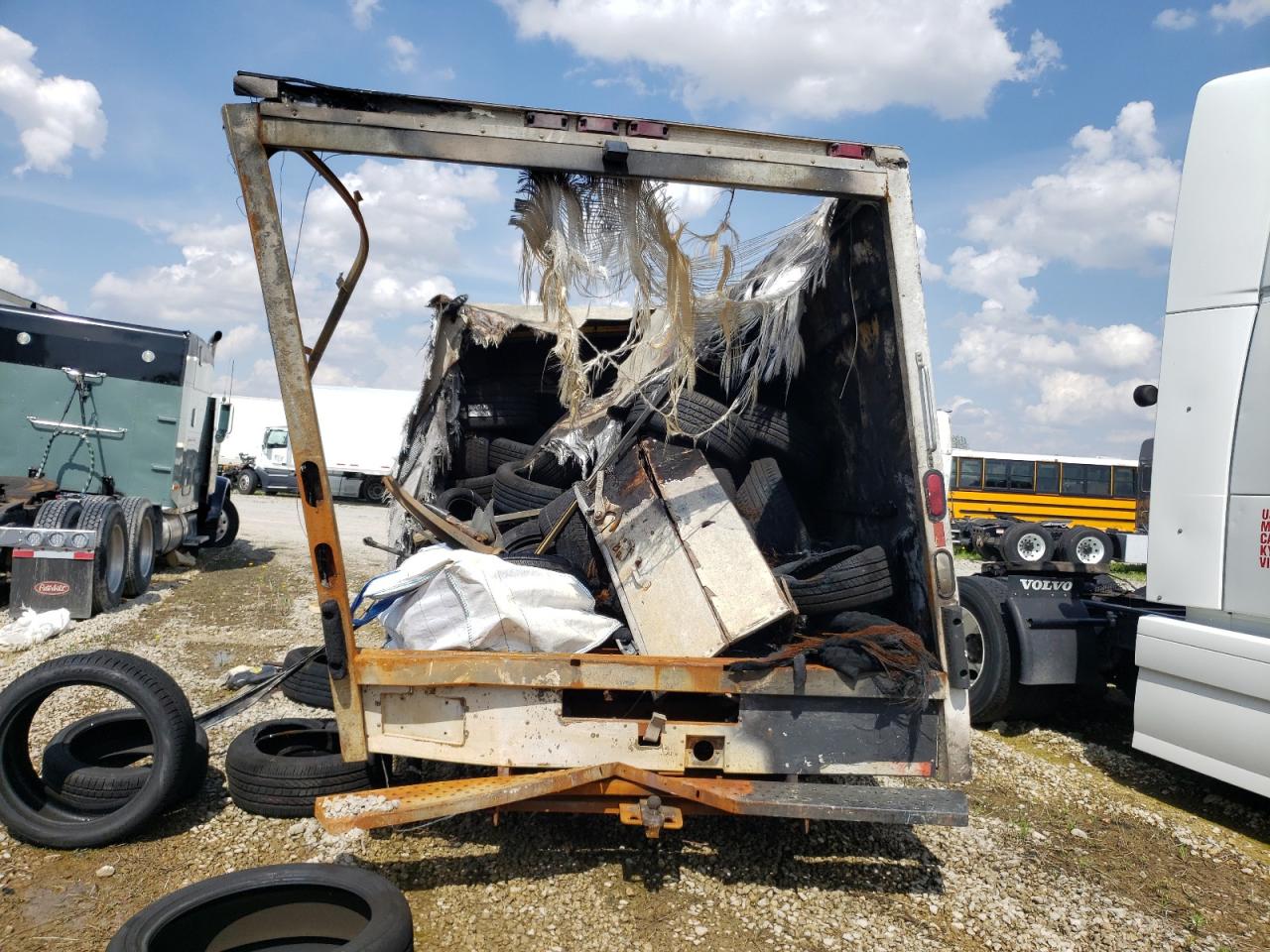 2004 Ford Econoline E350 Super Duty Cutaway Van VIN: 1FDWE35L54HA61816 Lot: 51448964