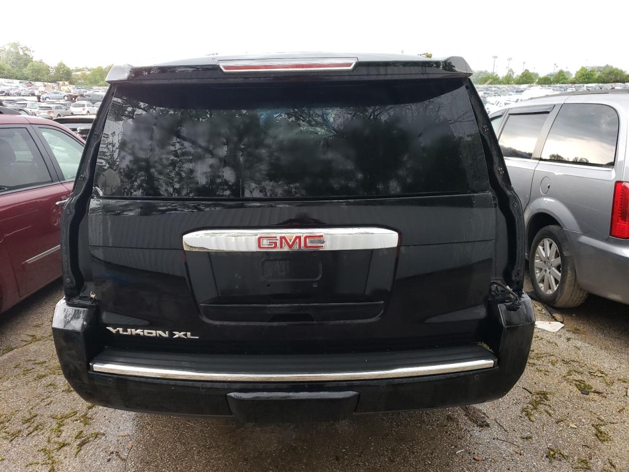 2016 GMC Yukon Xl Denali VIN: 1GKS2HKJ5GR131961 Lot: 53870844