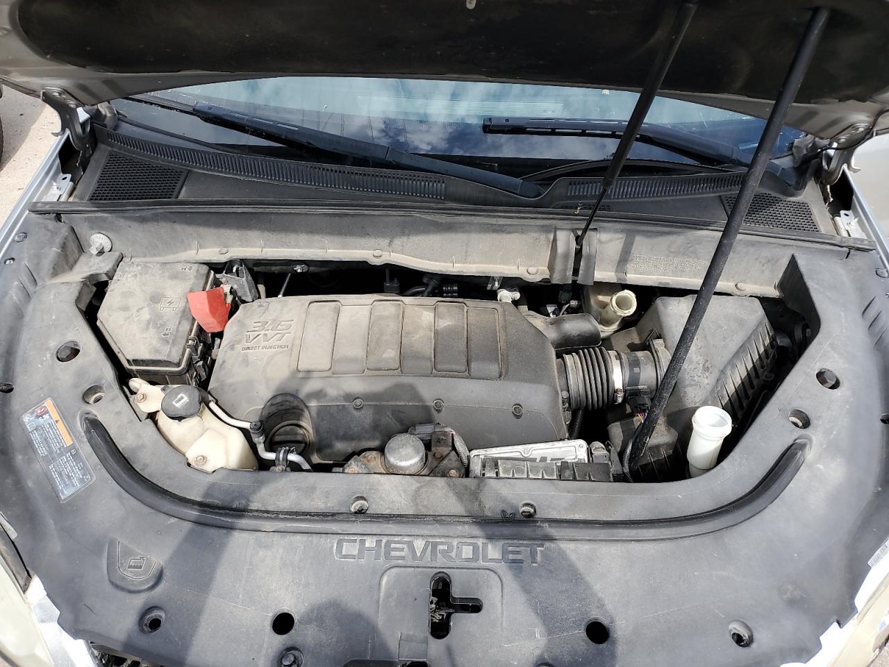 2011 Chevrolet Traverse - Image 13