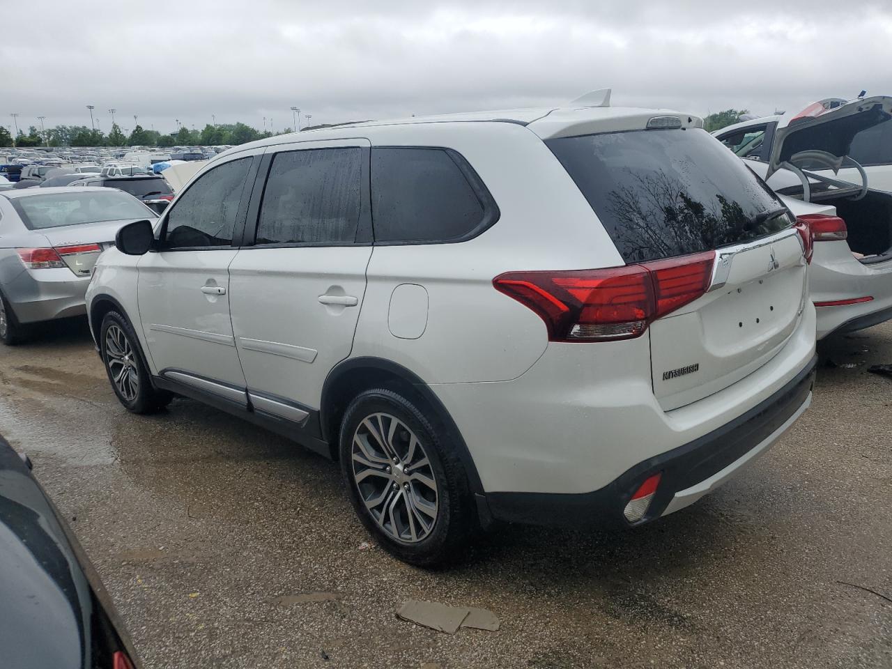 2017 Mitsubishi Outlander Es VIN: JA4AD2A37HZ070156 Lot: 53006744