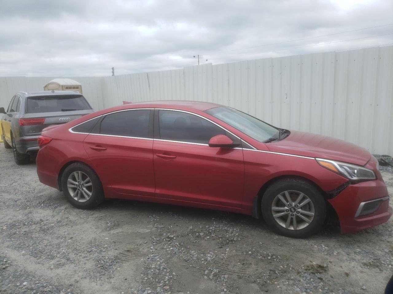 2017 Hyundai Sonata - Image 4