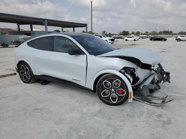  FORD MUSTANG 2023 Білий