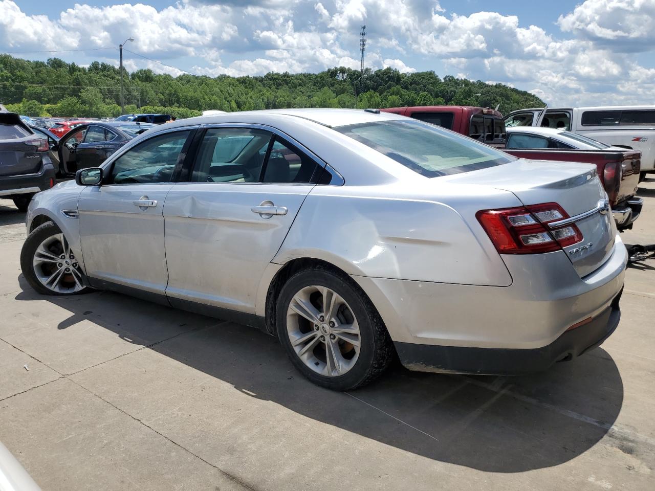 2015 Ford Taurus Se VIN: 1FAHP2D81FG153762 Lot: 56386224