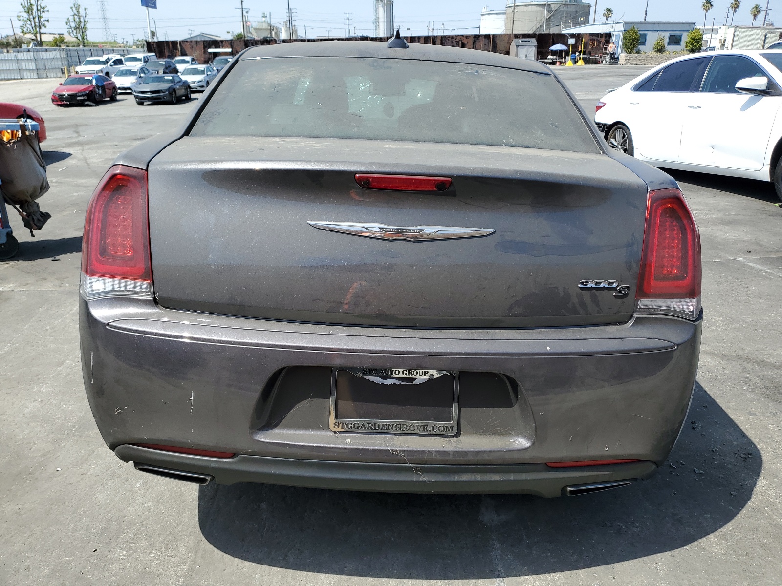 2C3CCABG1KH539573 2019 Chrysler 300 S