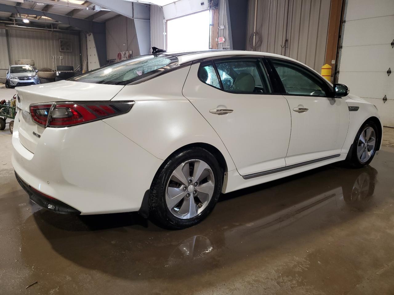 2016 Kia Optima Hybrid VIN: KNAGN4AD5G5098879 Lot: 55483934