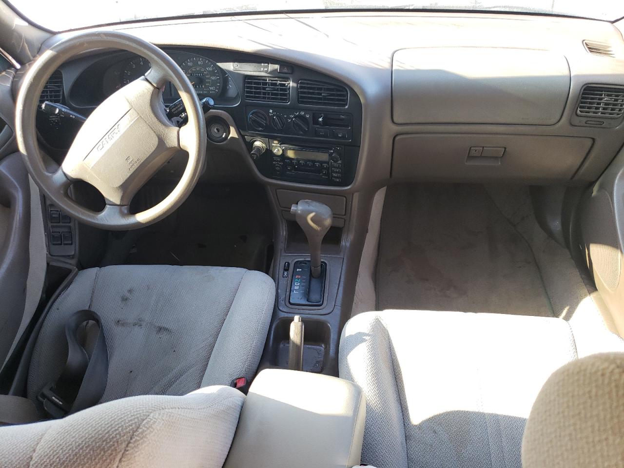 1995 Toyota Camry Le VIN: 4T1SK12EXSU482968 Lot: 56322304