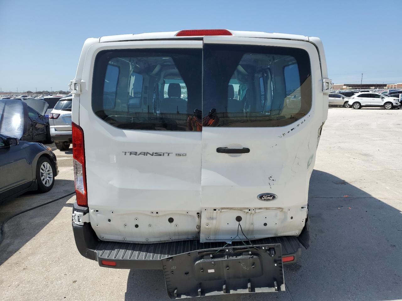 1FTYE1ZM5GKB15269 2016 Ford Transit T-150