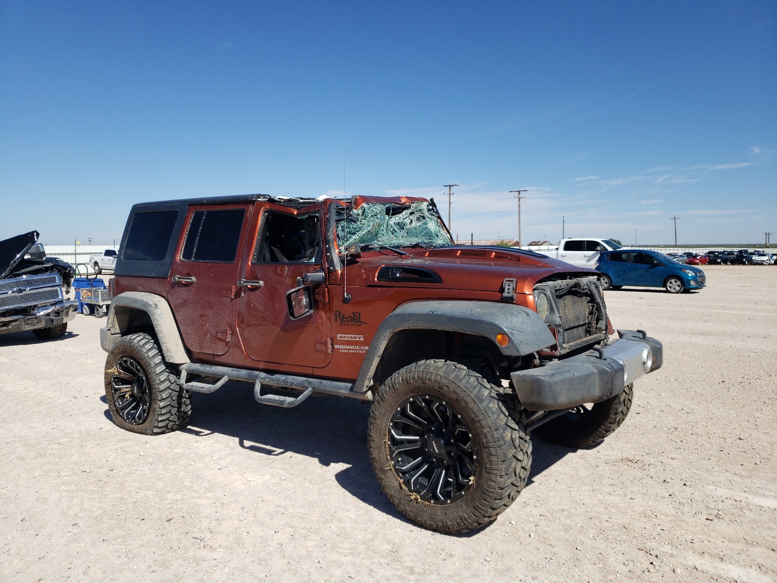 2014 Jeep Wrangler Unlimited Sport vin: 1C4BJWDG7EL297807