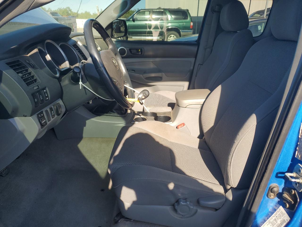 2006 Toyota Tacoma - Image 7