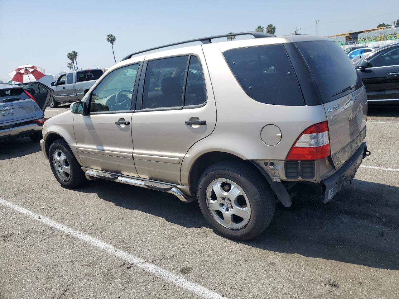 2004 Mercedes-Benz Ml 350 VIN: 4JGAB57E24A509371 Lot: 56865404