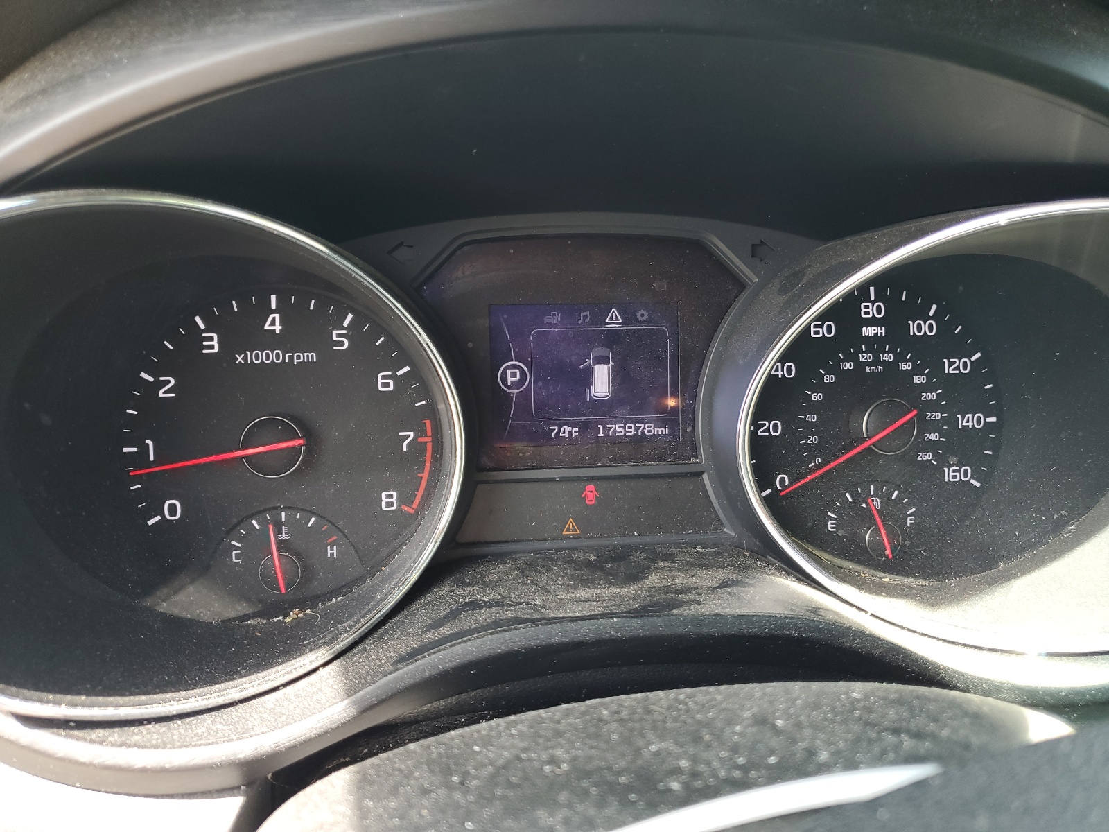 KNDMB5C1XH6337121 2017 Kia Sedona Lx