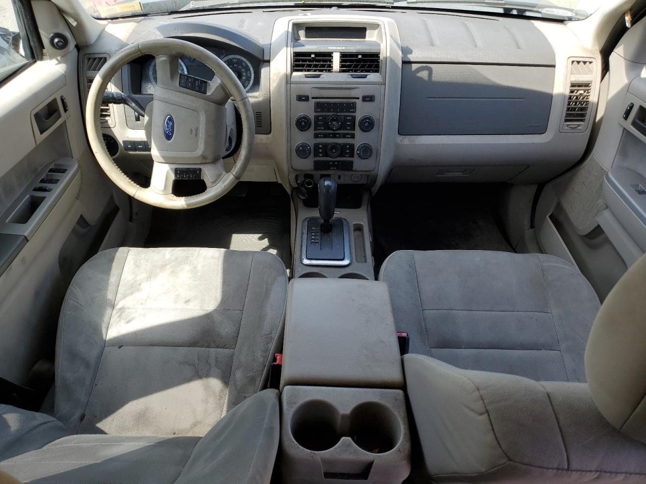 2011 Ford Escape - Image 8