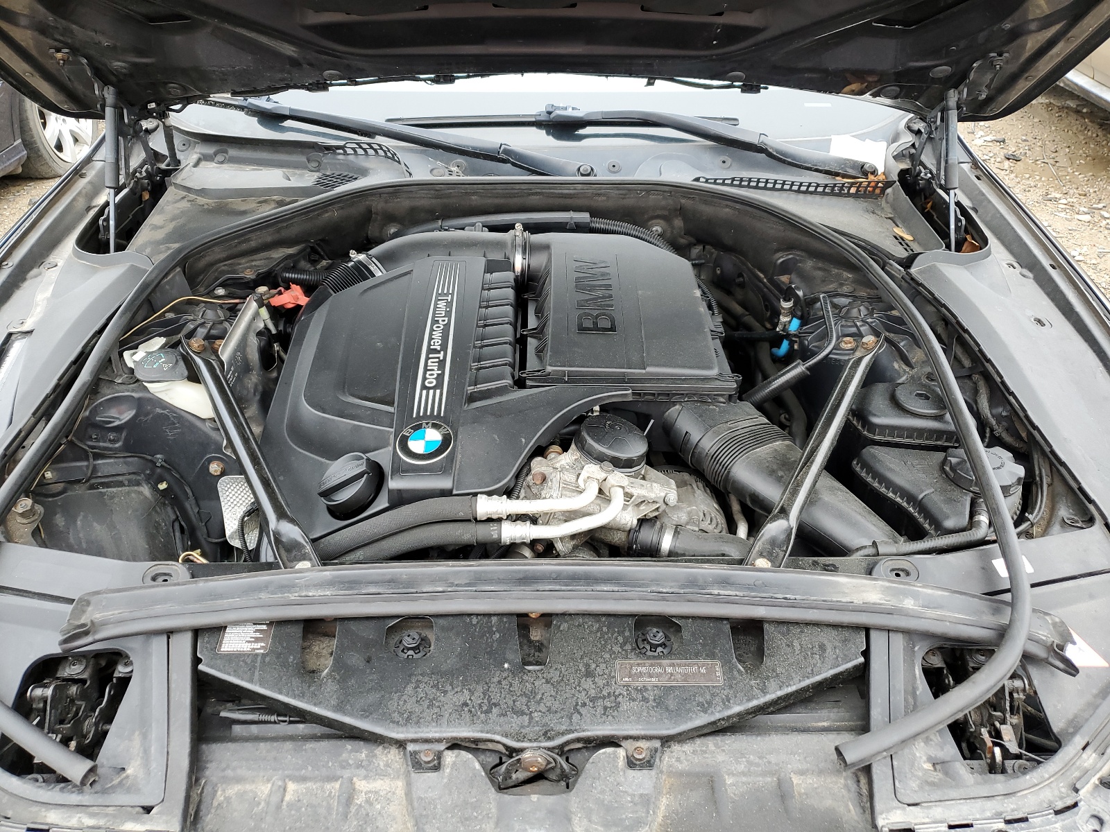 WBAFU7C55BC870694 2011 BMW 535 Xi