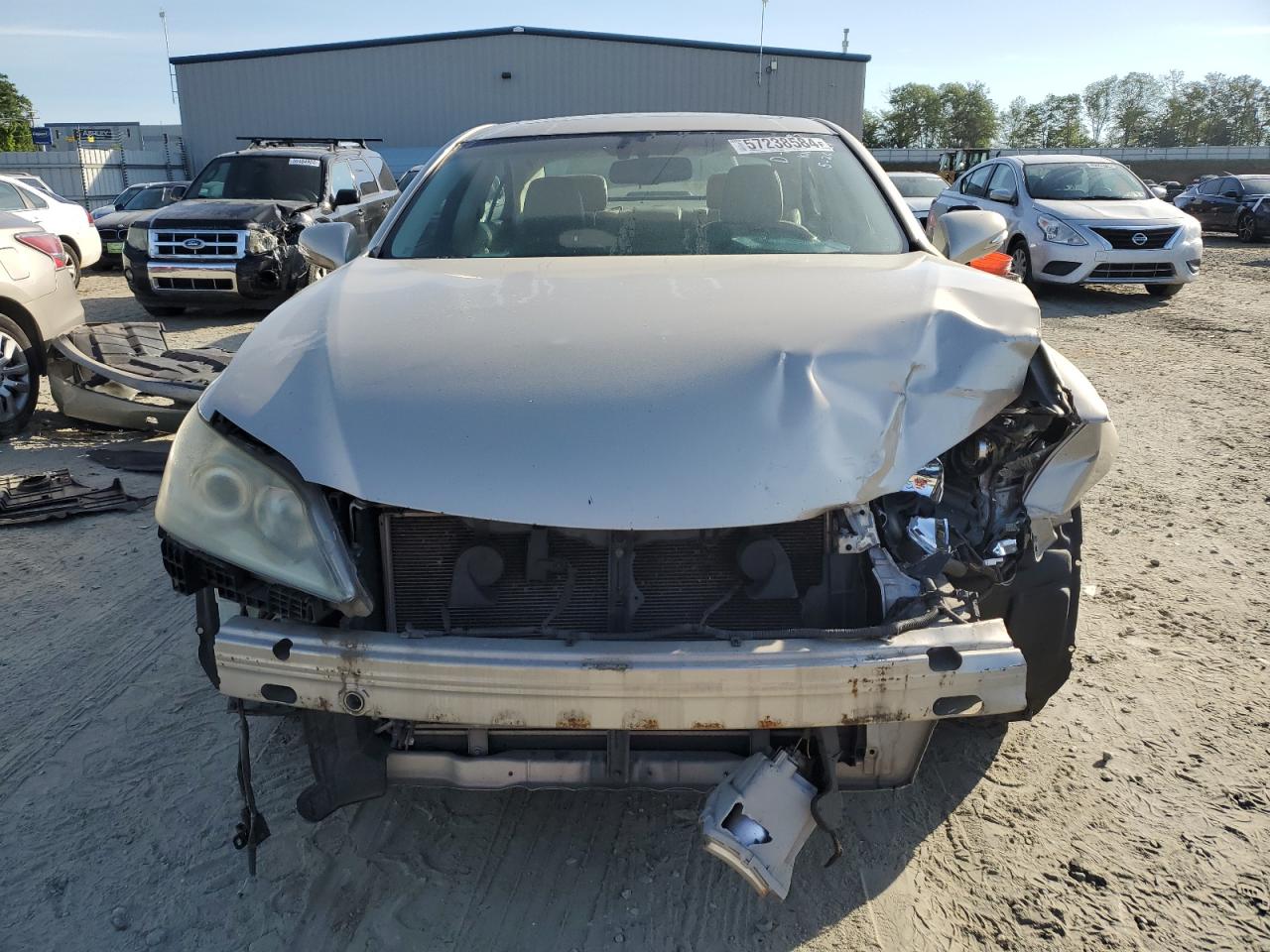 2010 Lexus ES - Image 5