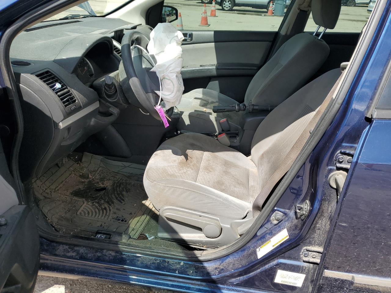 2010 Nissan Sentra - Image 7