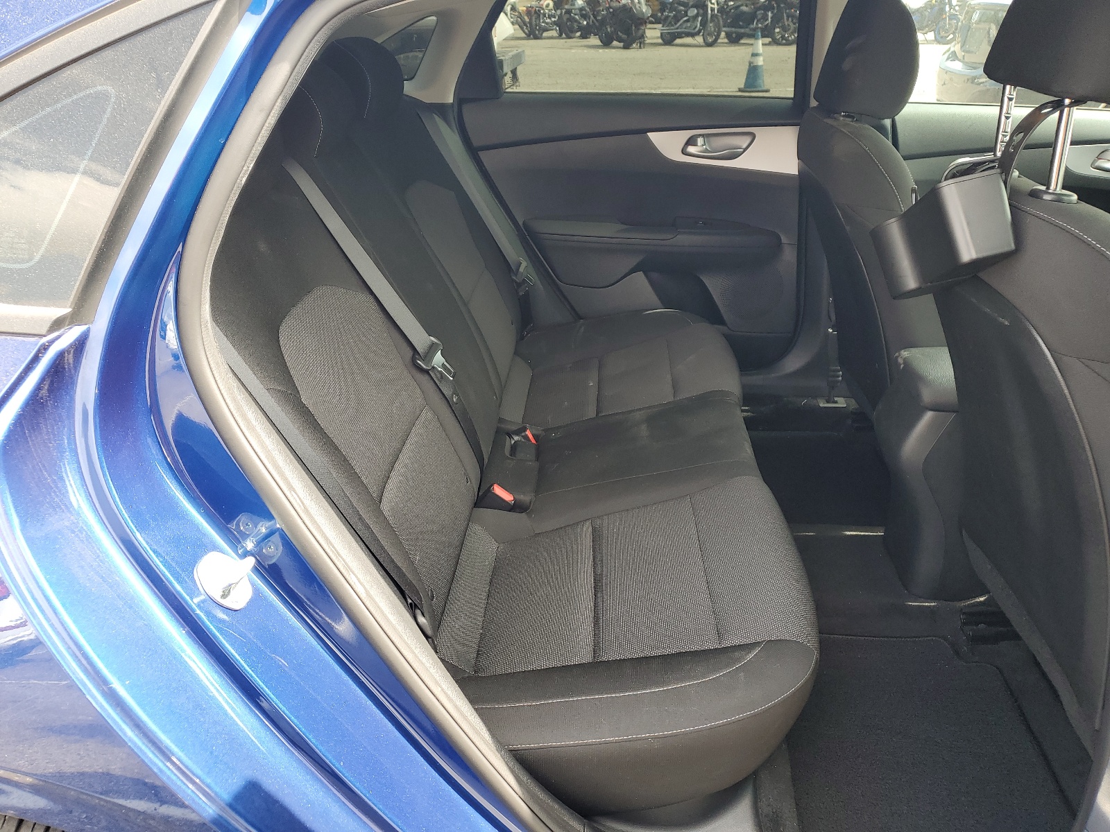 3KPF24AD3NE498335 2022 Kia Forte Fe