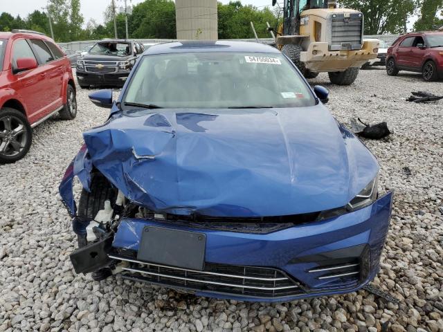  VOLKSWAGEN PASSAT 2017 Синий