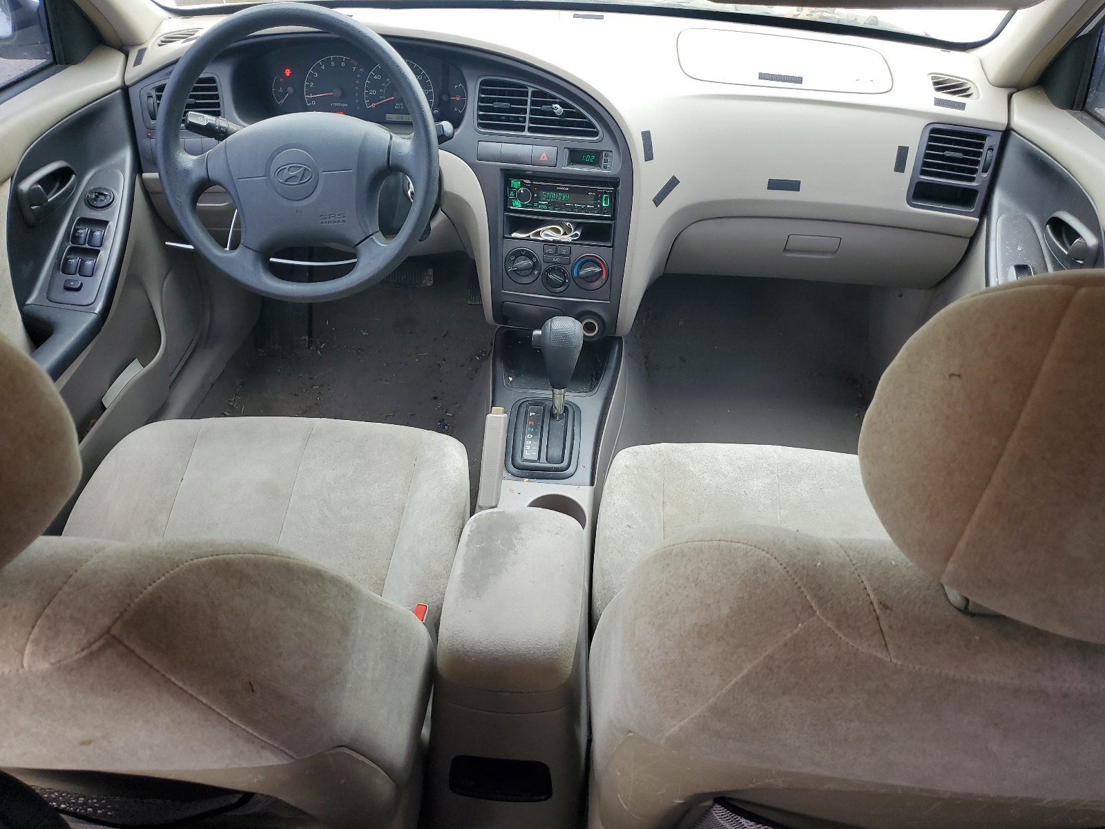 KMHDN45D72U393590 2002 Hyundai Elantra Gls