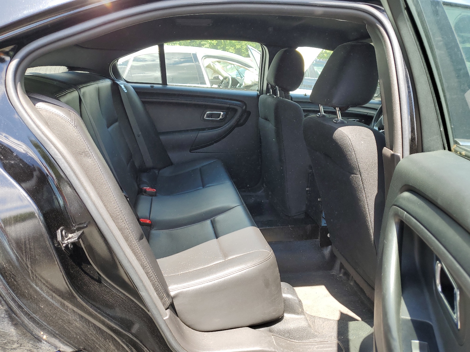 1FAHP2MK5EG120032 2014 Ford Taurus Police Interceptor